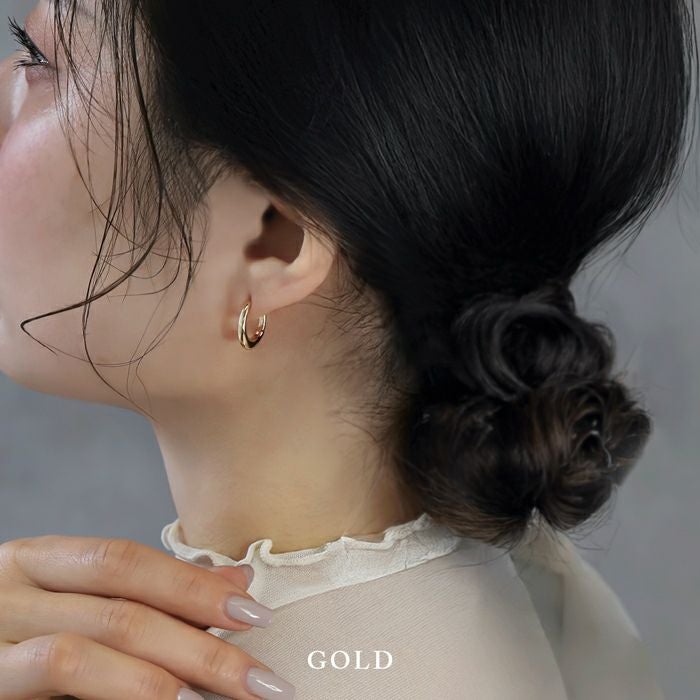 ピアス オーバルリング ワンタッチ ピアス 18K ロジウムコーティング