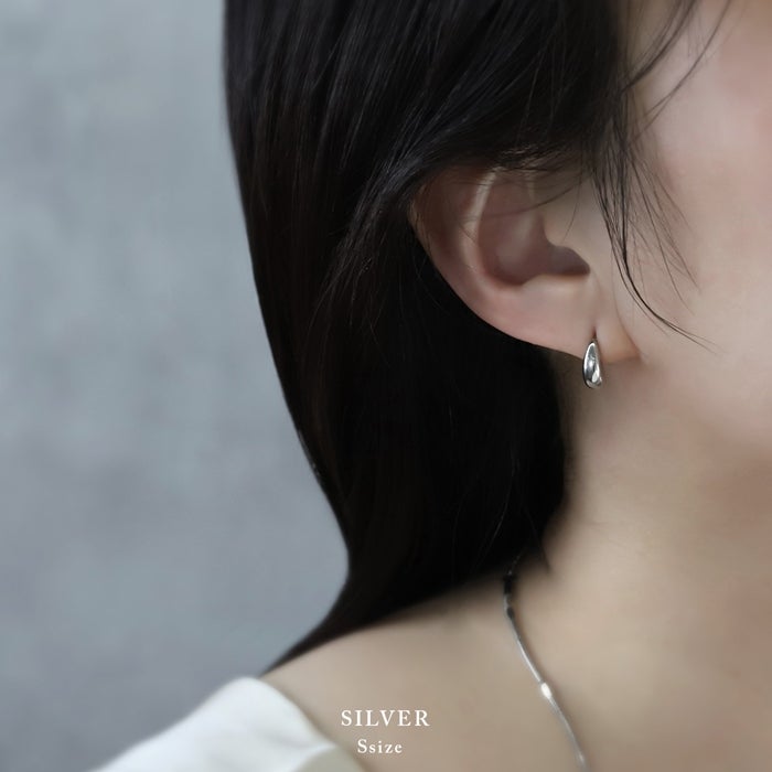 軟骨ピアス 16G 18G ティアドロップ 雫 ドロップ 金属アレルギー対応