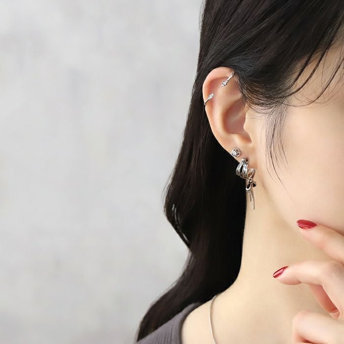 軟骨ピアス 16G リボン バレエコア シールドピアス シンプル 大きめ