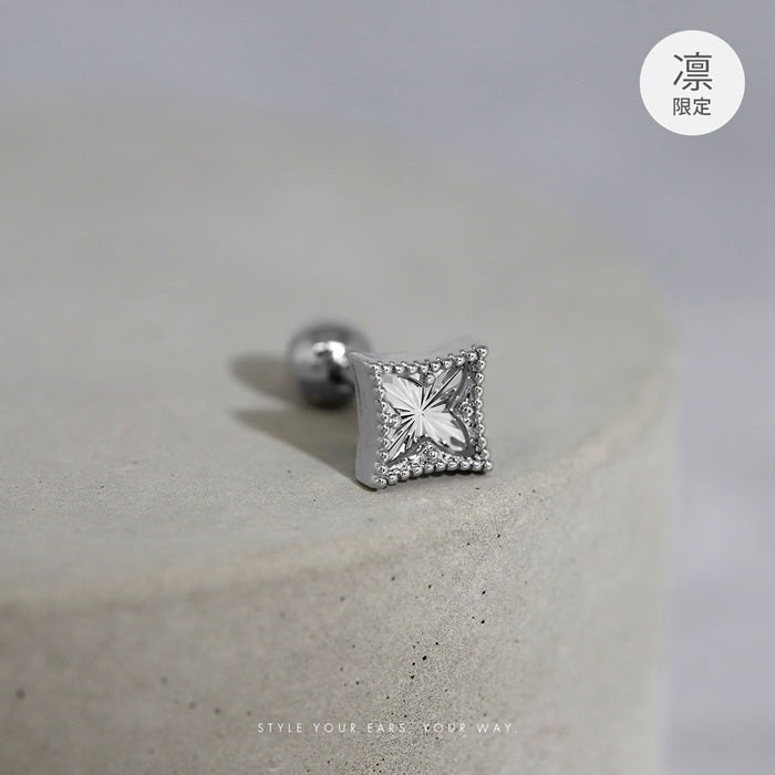 ボディピアス 16G 軟骨ピアス スクエア 四角 キューブ シンプル ユニ